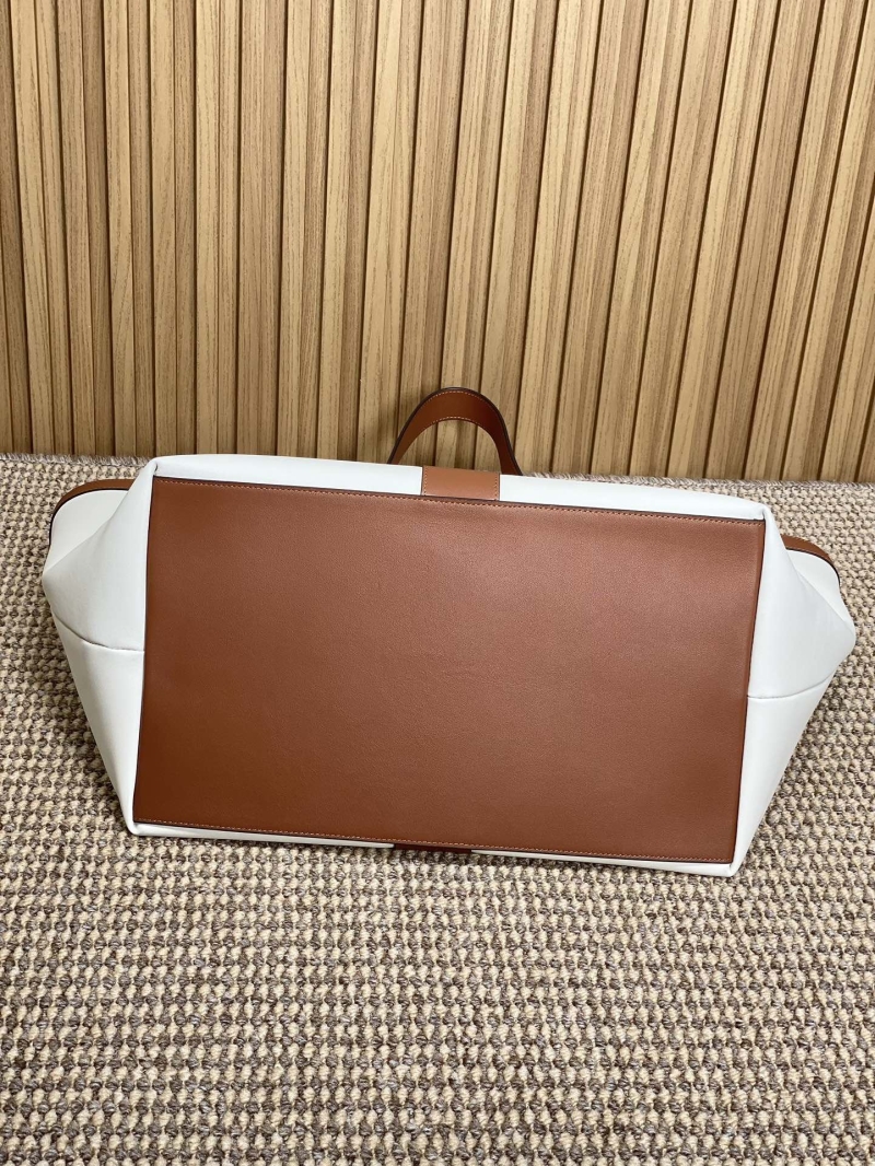 Y51 shopping bags